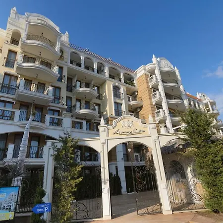 In Harmony Suites 9 *