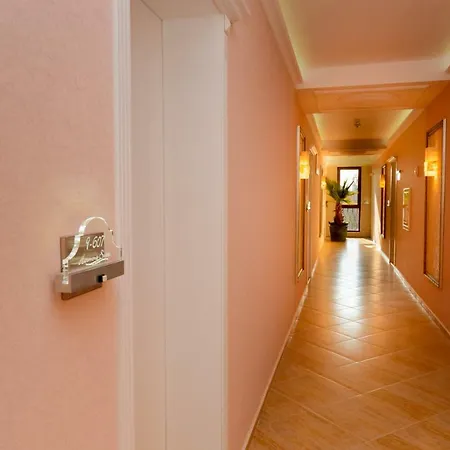 In Harmony Suites 9 Apartman *